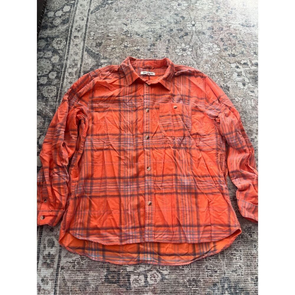 Urban Outfitters Men’s Corduroy Button-Down